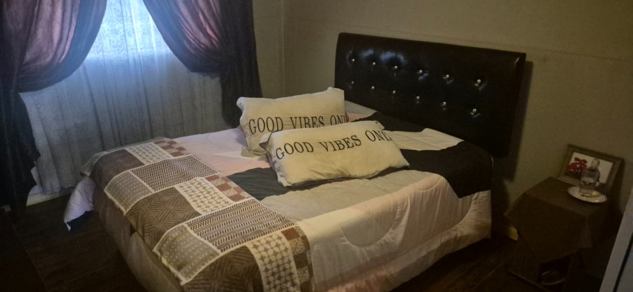 8 Bedroom Property for Sale in Bayswater Free State